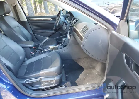 2016 Volkswagen Passat 1.8T Se z USA, uszkodzony, nr VIN 1VWBT7A37GC010211